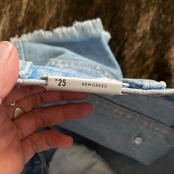 Wrangler Women’s Reworked Shorts - Picture 6 of 7